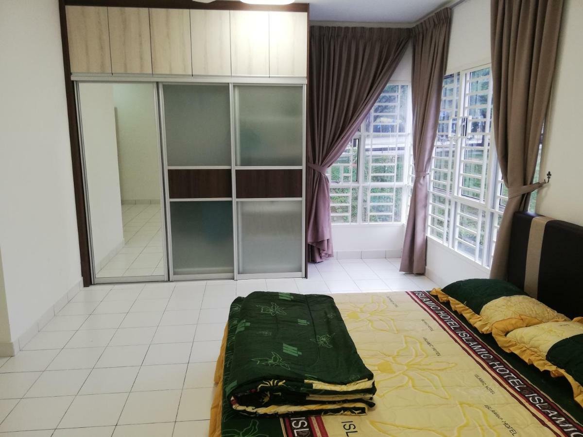 Ae Homestay Putrajaya Esterno foto