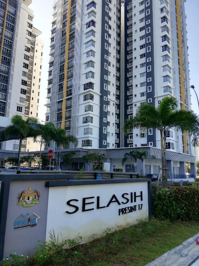 Ae Homestay Putrajaya Esterno foto
